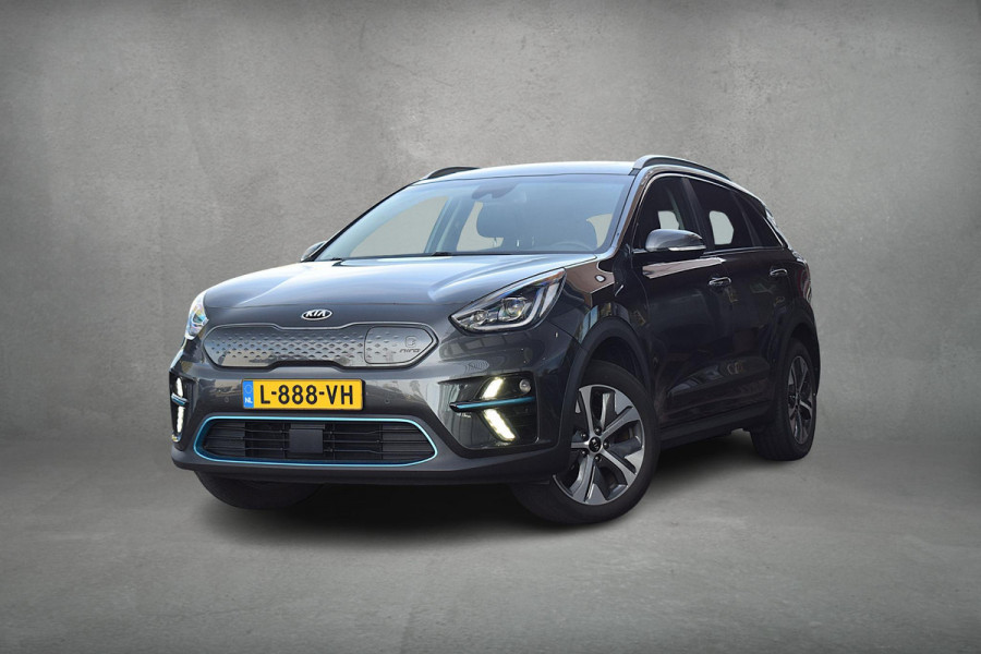 Kia e-Niro DynamicPlusLine 64 kWh | Schuifdak | CarPlay | Stuur- en Stoelverw. | Half Leer