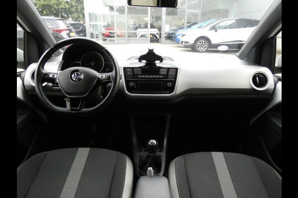 Volkswagen up! 1.0 TSI BMT high up! | PANORAMSICH SCHUIFDAK | STOELVERWARMING | ACHTERUITRIJCAMERA |