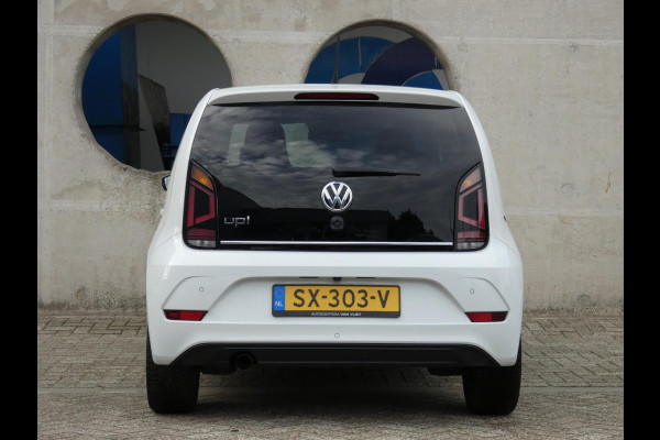 Volkswagen up! 1.0 TSI BMT high up! | PANORAMSICH SCHUIFDAK | STOELVERWARMING | ACHTERUITRIJCAMERA |