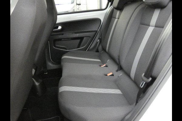 Volkswagen up! 1.0 TSI BMT high up! | PANORAMSICH SCHUIFDAK | STOELVERWARMING | ACHTERUITRIJCAMERA |