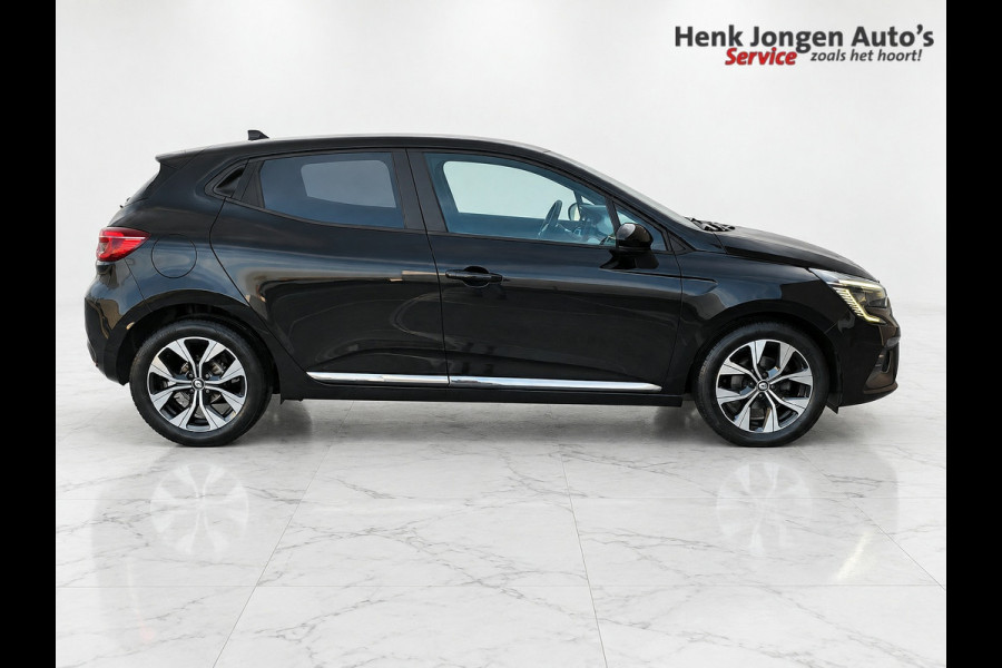 Renault Clio 1.0 TCe 90 Evolution uit 2023 Rijklaar + 12 maanden Bovag-garantie “Sinds 1970 | 5.000+ reviews | Score 9,5 | Service zoals ’t hoort” Henk Jongen Auto's in Helmond,  al 50 jaar service zoals 't hoort!