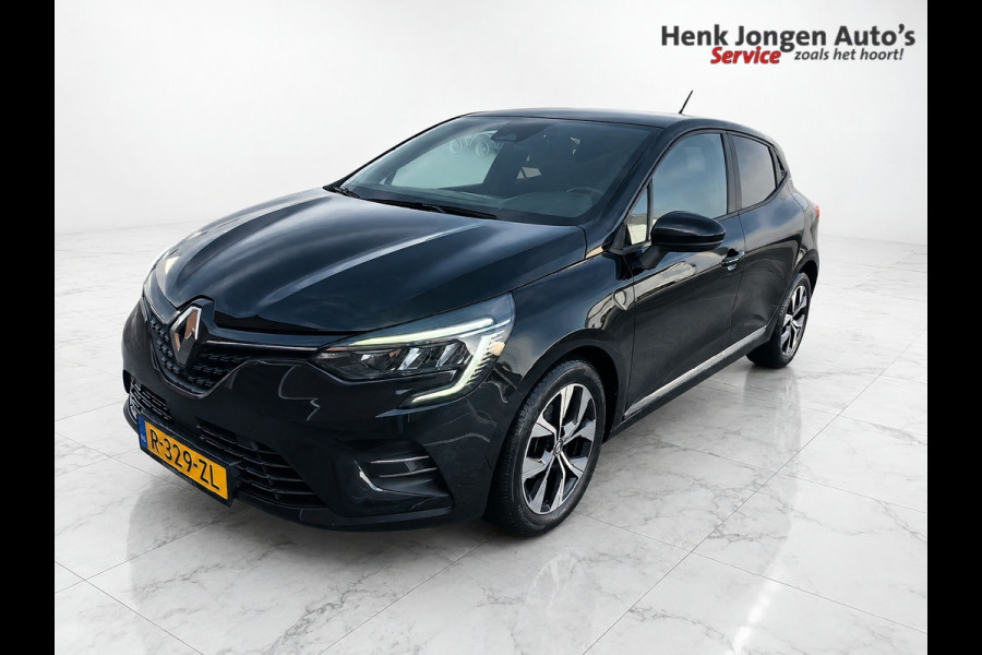 Renault Clio 1.0 TCe 90 Evolution uit 2023 Rijklaar + 12 maanden Bovag-garantie “Sinds 1970 | 5.000+ reviews | Score 9,5 | Service zoals ’t hoort” Henk Jongen Auto's in Helmond,  al 50 jaar service zoals 't hoort!