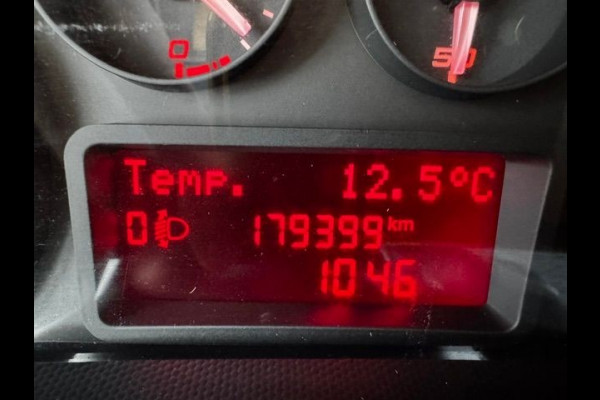 Iveco Daily 35C12 Euro 6 Bakwagen met Laadbak 179.000km Airco/ECC