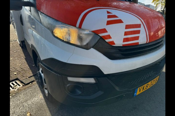 Iveco Daily 35C12 Euro 6 Bakwagen met Laadbak 179.000km Airco/ECC
