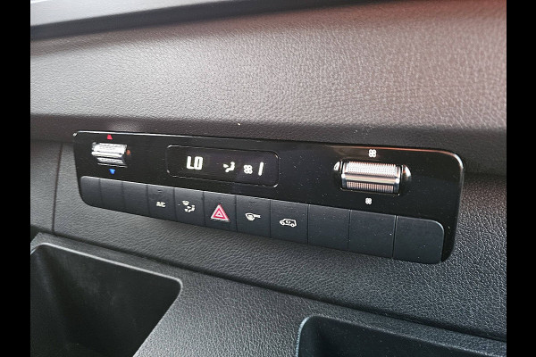 Mercedes-Benz Sprinter 317 L2H2 Cruise control, Airco, Pdc, Mbux, Carplay, Camera, Climate control