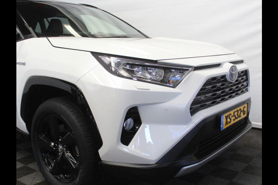 Toyota RAV4 2.5 Hybrid Business CLIMATE | ADAPCRUISE | CARPLAY | DAB | LED | LMV17 | CAMERA | ELECAKLEP | TREKHAAK