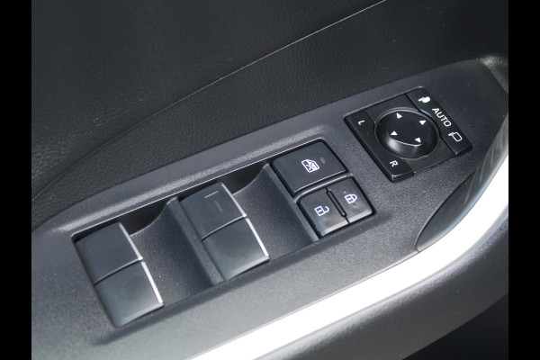 Toyota RAV4 2.5 Hybrid Business CLIMATE | ADAPCRUISE | CARPLAY | DAB | LED | LMV17 | CAMERA | ELECAKLEP | TREKHAAK