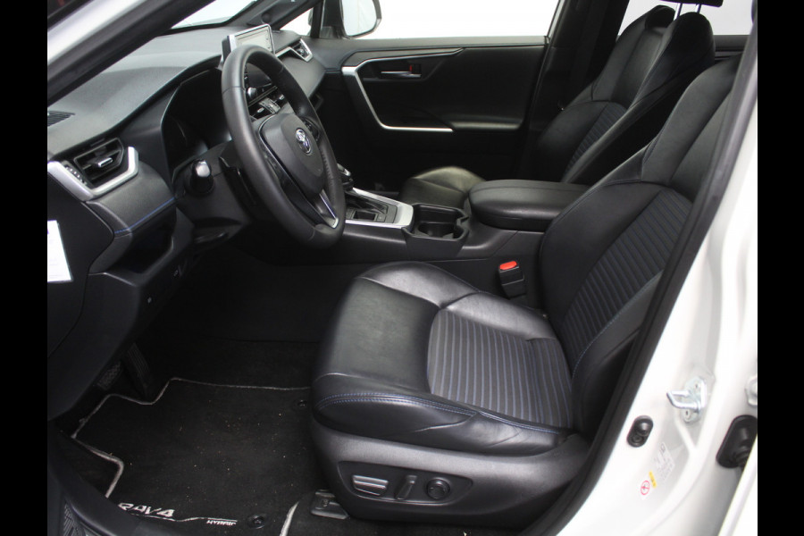 Toyota RAV4 2.5 Hybrid Business CLIMATE | ADAPCRUISE | CARPLAY | DAB | LED | LMV17 | CAMERA | ELECAKLEP | TREKHAAK
