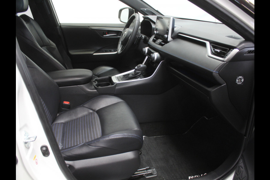Toyota RAV4 2.5 Hybrid Business CLIMATE | ADAPCRUISE | CARPLAY | DAB | LED | LMV17 | CAMERA | ELECAKLEP | TREKHAAK