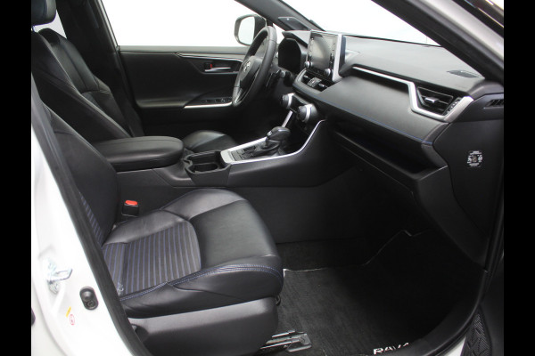Toyota RAV4 2.5 Hybrid Business CLIMATE | ADAPCRUISE | CARPLAY | DAB | LED | LMV17 | CAMERA | ELECAKLEP | TREKHAAK