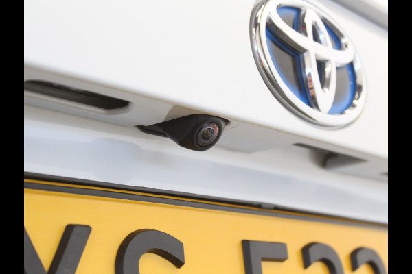 Toyota RAV4 2.5 Hybrid Business CLIMATE | ADAPCRUISE | CARPLAY | DAB | LED | LMV17 | CAMERA | ELECAKLEP | TREKHAAK