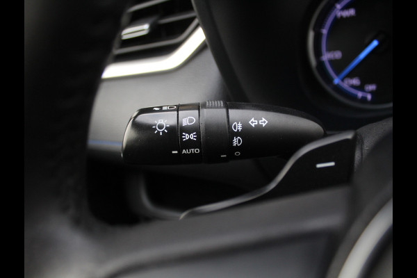 Toyota RAV4 2.5 Hybrid Business CLIMATE | ADAPCRUISE | CARPLAY | DAB | LED | LMV17 | CAMERA | ELECAKLEP | TREKHAAK