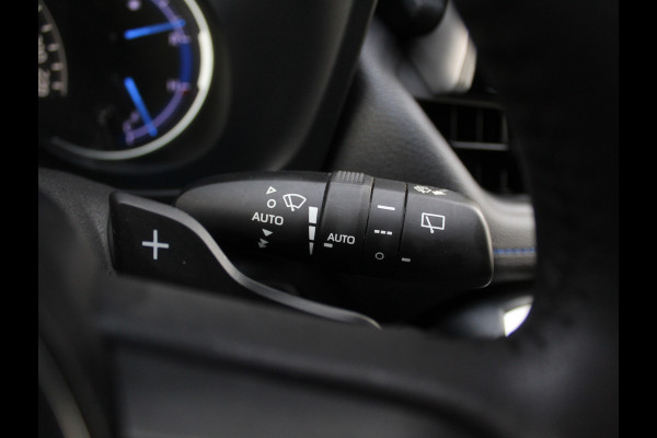 Toyota RAV4 2.5 Hybrid Business CLIMATE | ADAPCRUISE | CARPLAY | DAB | LED | LMV17 | CAMERA | ELECAKLEP | TREKHAAK