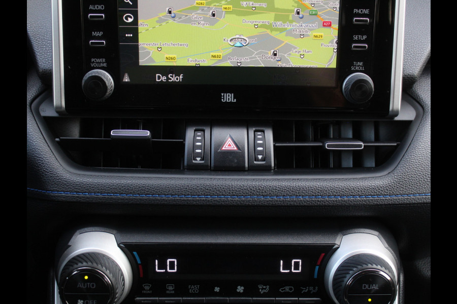 Toyota RAV4 2.5 Hybrid Business CLIMATE | ADAPCRUISE | CARPLAY | DAB | LED | LMV17 | CAMERA | ELECAKLEP | TREKHAAK