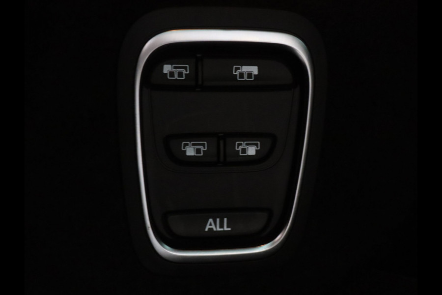 Renault Grand Scénic 140pk TCe Limited 7p. Apple Carplay/Android Auto | Navi