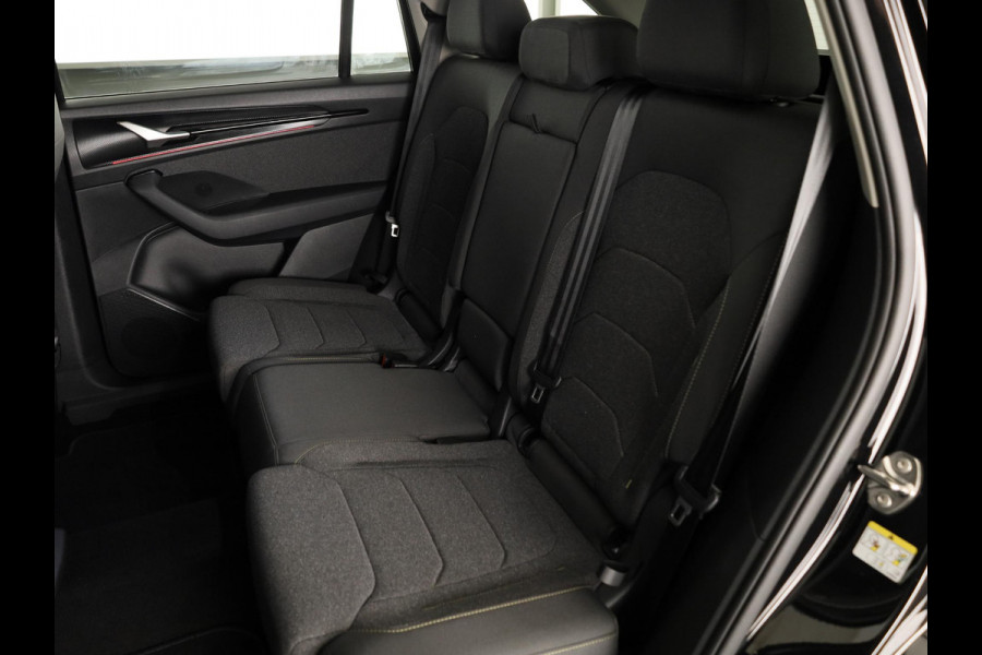 Škoda Kodiaq Business Edition 1.5 TSI PHEV 204 pk | Trekhaak wegklapbaar | Panoramadak  | akoestich pakket | All weather banden| Verlengde garantie |