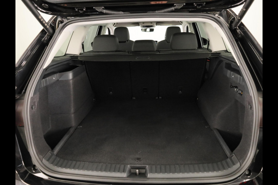 Škoda Kodiaq Business Edition 1.5 TSI PHEV 204 pk | Trekhaak wegklapbaar | Panoramadak  | akoestich pakket | All weather banden| Verlengde garantie |