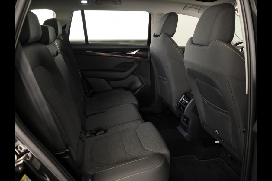 Škoda Kodiaq Business Edition 1.5 TSI PHEV 204 pk | Trekhaak wegklapbaar | Panoramadak  | akoestich pakket | All weather banden| Verlengde garantie |