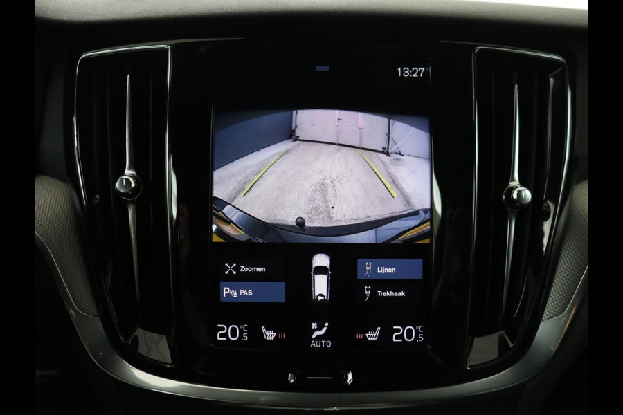 Volvo V60 2.0 B4 R-Design | Leder | Trekhaak | Black Pack | Pilot assist | Memory | Camera | Stoelverwarming | Full LED |