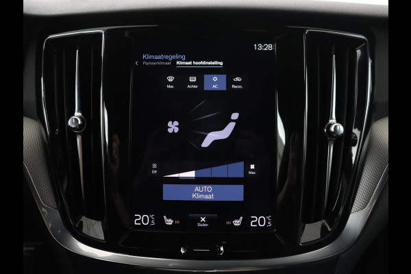 Volvo V60 2.0 B4 R-Design | Leder | Trekhaak | Black Pack | Pilot assist | Memory | Camera | Stoelverwarming | Full LED |