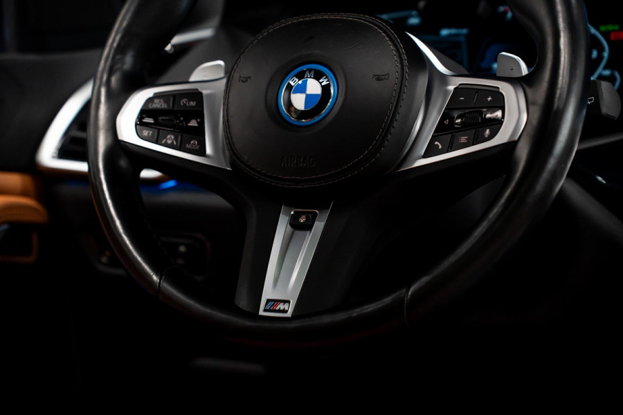 BMW X5 xDrive45e High Executive *M-Sport / Actieve-Besturing / Stoelventilatie + Massage / Panorama / Laser-verlichting / HUD / Keyless*