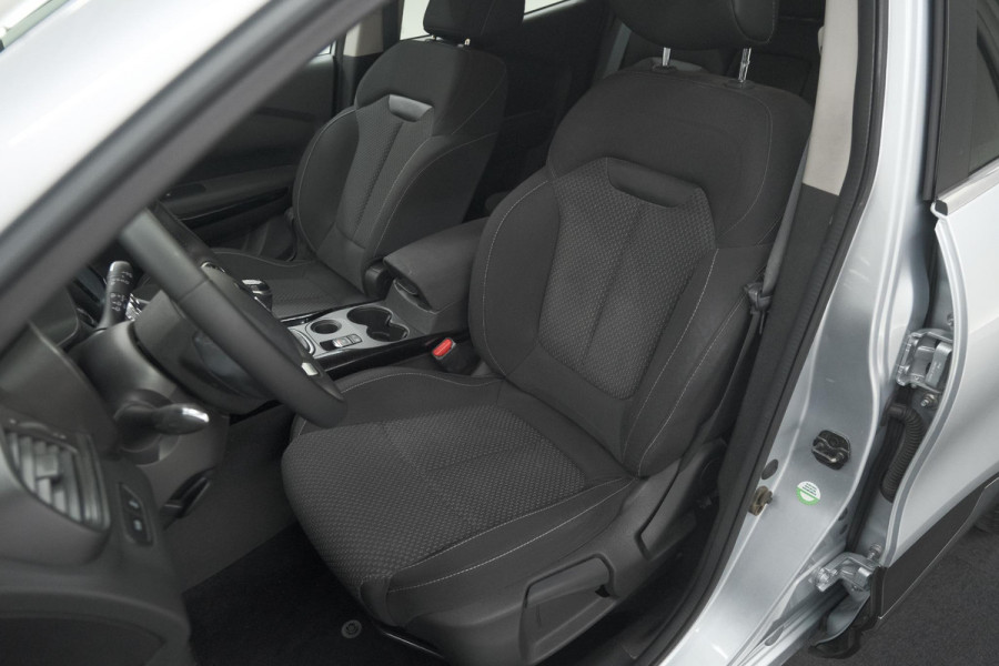 Renault Kadjar 1.3 TCe 140 Zen | Trekhaak | Apple Carplay | Navigatie | Parkeersensoren voor + Achter