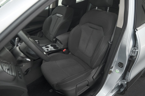Renault Kadjar 1.3 TCe 140 Zen | Trekhaak | Apple Carplay | Navigatie | Parkeersensoren voor + Achter