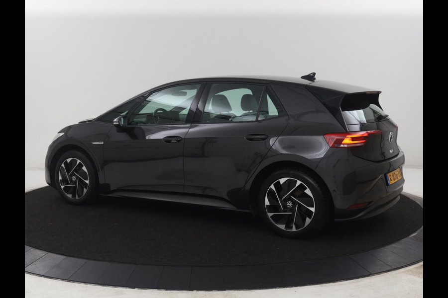 Volkswagen Id.3 Pro 58 kWh | SOH 92.1% | Leder/alcantara | Adaptive cruise | Stuur/stoel verwarming | Carplay | Camera | Park assist | Sfeerverlichting |