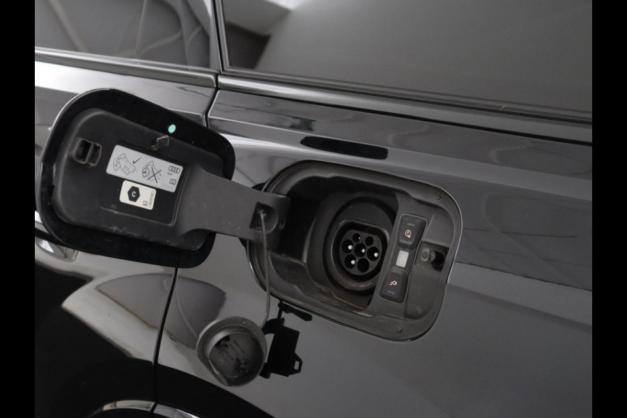 Audi Q7 55 TFSI e quattro Pro Line S | SOH 92.0% | Panoramadak | Leder/alcantara | Adaptive cruise | 360 camera | Bang & Olufsen | Memory | Stoelverwarming | Luchtvering | Carplay |