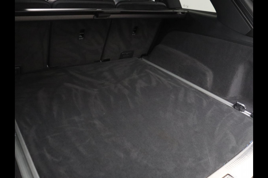 Audi Q7 55 TFSI e quattro Pro Line S | SOH 92.0% | Panoramadak | Leder/alcantara | Adaptive cruise | 360 camera | Bang & Olufsen | Memory | Stoelverwarming | Luchtvering | Carplay |