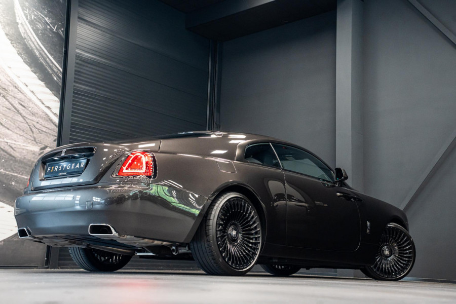 Rolls-Royce Wraith 6.6 V12 *Bespoke Audio / Starlight hemelbekleding / Night-vision / HUD / Surround-View / Keyless*