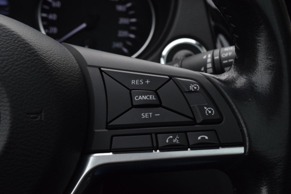 Nissan QASHQAI 1.2 N-Connecta|Pano|360 cam.|Trekhaak|Dealero.h.