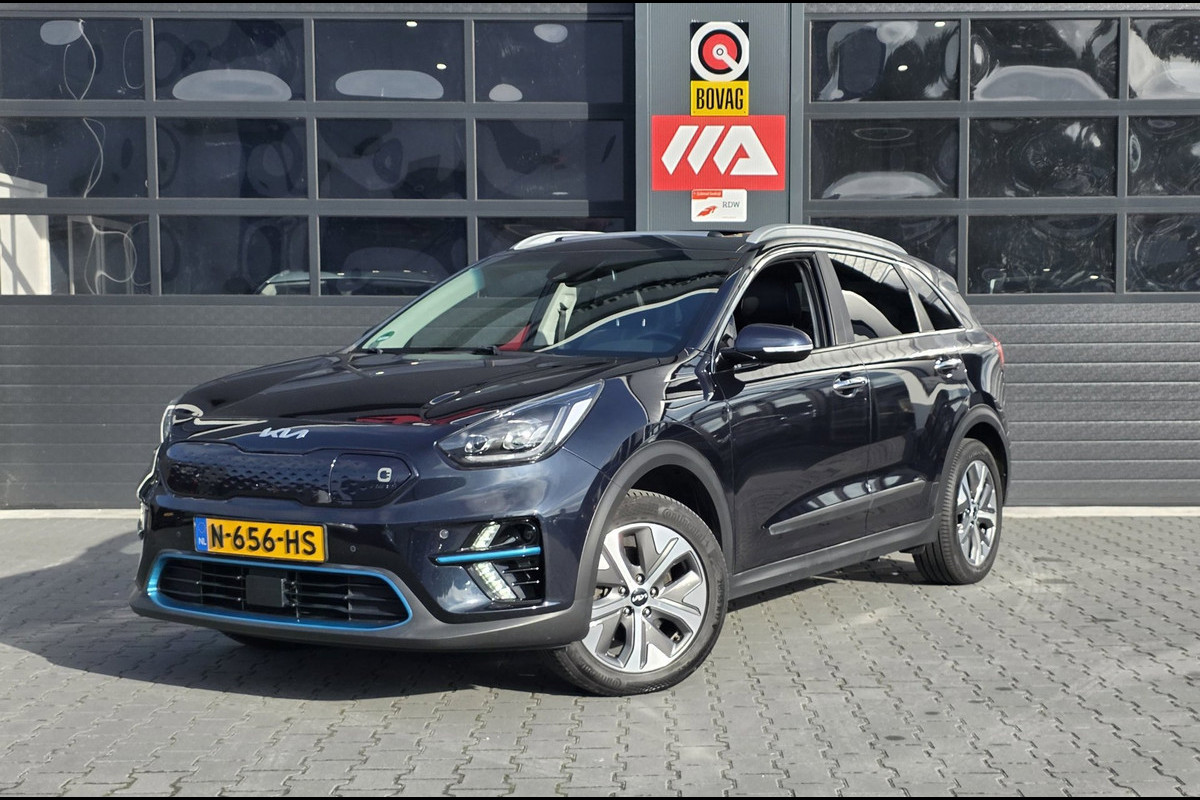 Kia e-Niro DynamicPlusLine 64 kWh | 98% SOH | TREKHAAK | PANO | WINTERPAKKET | CAMERA
