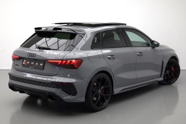 Audi RS3 Sportback 2.5 TFSI Quattro |Pano|Massage|Ceramic|Carbon|Memory|VOLL|