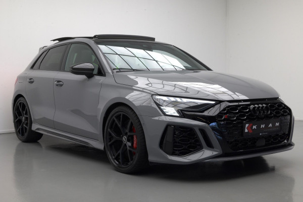 Audi RS3 Sportback 2.5 TFSI Quattro |Pano|Massage|Ceramic|Carbon|Memory|VOLL|