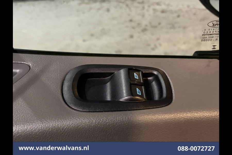 Ford Transit 2.0 TDCI 130pk L3H2 Nieuw Model Euro6 Airco | Camera | XL Navigatie | Apple Carplay | Cruisecontrol Android Auto, Stoelverwarming, Verwarmde Voorruit, 270 Graden Achterdeuren, Parkeersensoren, Bijrijdersbank
