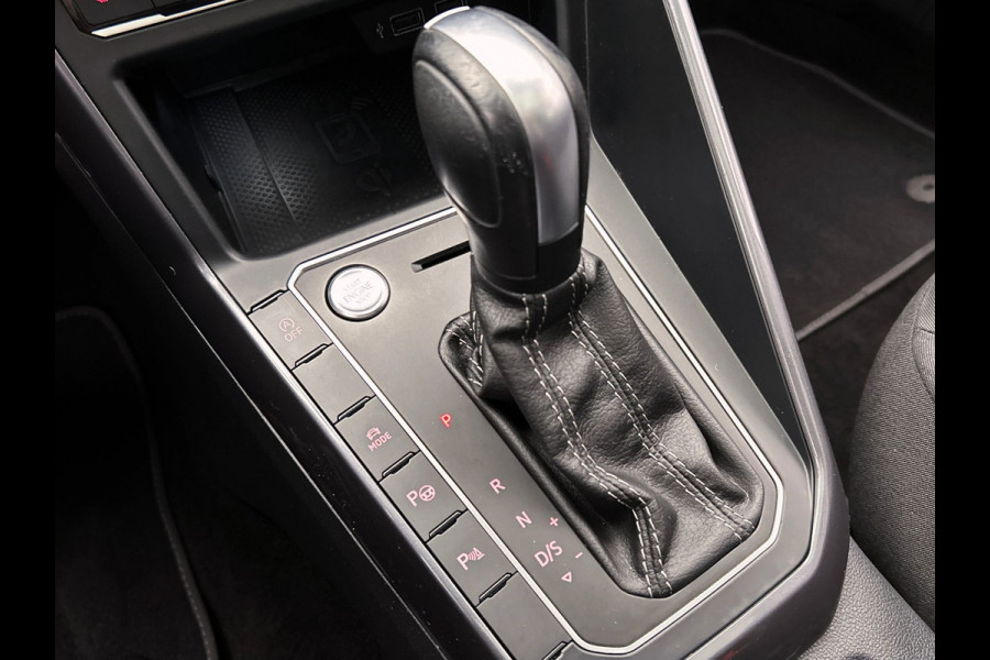 Volkswagen Polo 1.5 TSI Highline Business R | Origineel NL | Panoramadak | Carplay | Camera | Stoelverwarming | Adaptieve Cruise |