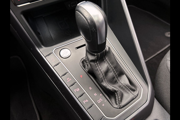 Volkswagen Polo 1.5 TSI Highline Business R | Origineel NL | Panoramadak | Carplay | Camera | Stoelverwarming | Adaptieve Cruise |