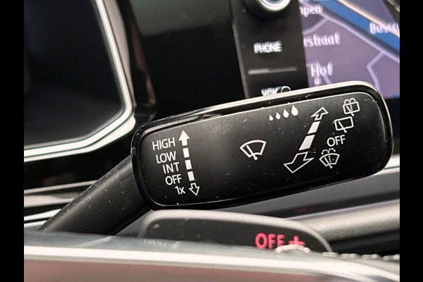 Volkswagen Polo 1.5 TSI Highline Business R | Origineel NL | Panoramadak | Carplay | Camera | Stoelverwarming | Adaptieve Cruise |