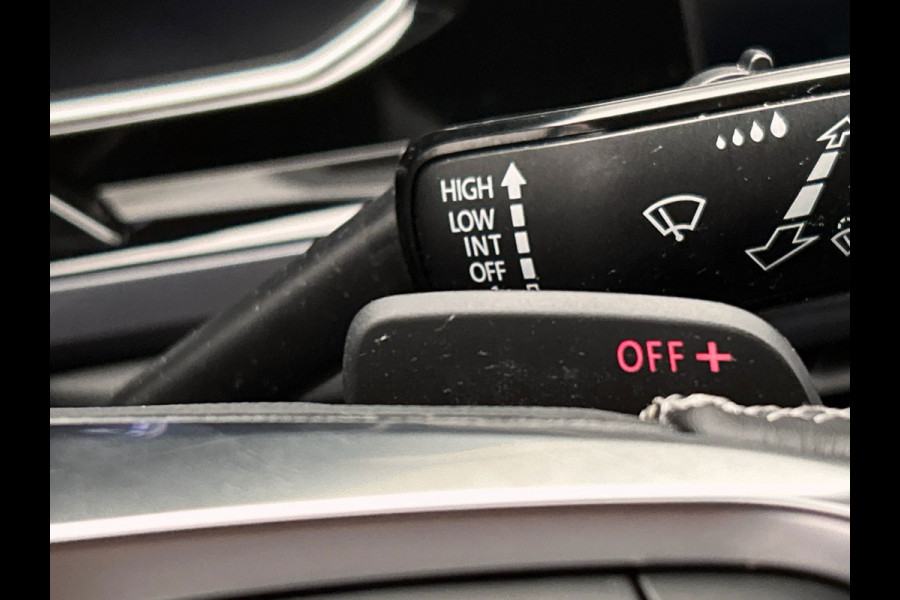 Volkswagen Polo 1.5 TSI Highline Business R | Origineel NL | Panoramadak | Carplay | Camera | Stoelverwarming | Adaptieve Cruise |