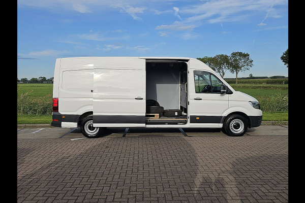 Volkswagen Crafter 35 2.0 TDI L4H3 Comfortline Cruise control, Airco, Standkachel, Pdc, Carplay, Navi, Camera, Lane-assist, Stoelverwarming, 3T-trekhaak