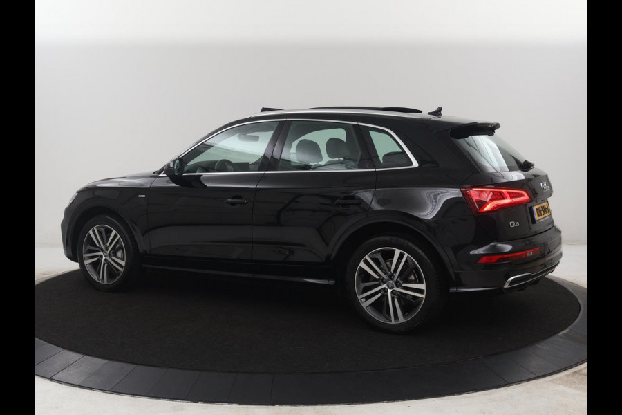 Audi Q5 2.0 TFSI quattro S-Line Launch Edition | Panoramadak | Adaptive cruise | Half Leder | Virtual Dashboard | Camera | Park assist | Stoelverwarming | Full LED | Dodehoek detectie |