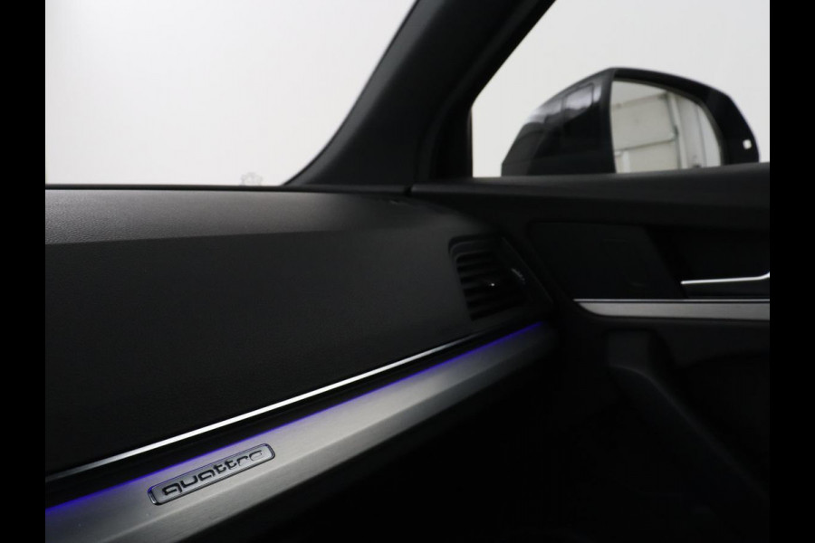 Audi Q5 2.0 TFSI quattro S-Line Launch Edition | Panoramadak | Adaptive cruise | Half Leder | Virtual Dashboard | Camera | Park assist | Stoelverwarming | Full LED | Dodehoek detectie |