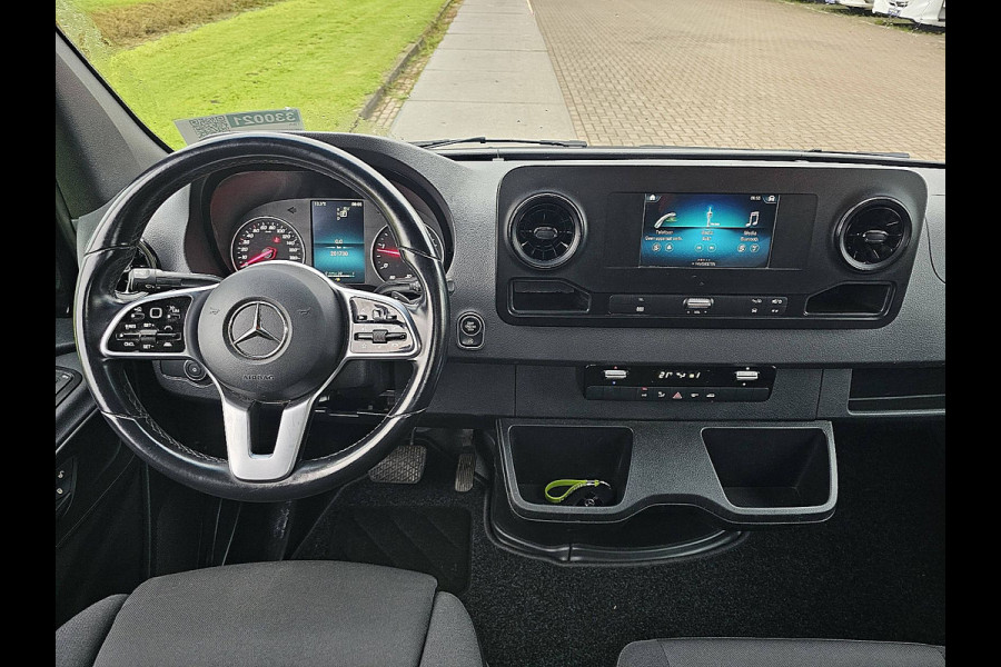 Mercedes-Benz Sprinter 317 L3 RWD Open Laadbak Cruise control, Airco, Mbux, Carplay, Led, Climate control, 3.5T-Trekhaak