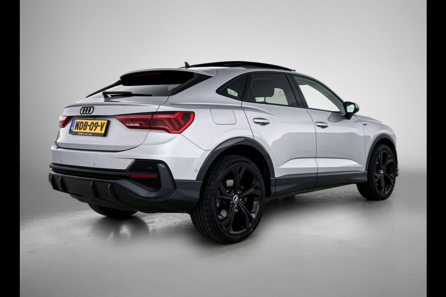 Audi Q3 Sportback 45 TFSIe S-Line PANO | CAMERA | FULL-LED