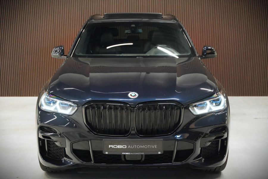 BMW X5 xDrive45e High Executive M Sport | Panoramadak | Head-Up Display | Harman Kardon | Camera | Stoelverwarming | Softclose | Memory Seat | Luchtvering | Laser | Adaptive Cruise Control | Trekhaak | Achterbank Verwarmd | App
