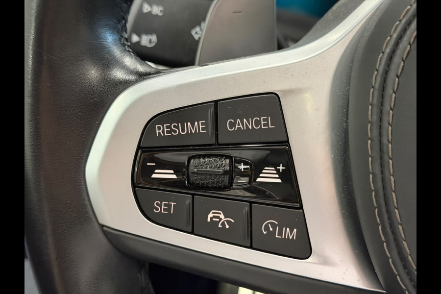 BMW X5 xDrive45e High Executive M Sport | Panoramadak | Head-Up Display | Harman Kardon | Camera | Stoelverwarming | Softclose | Memory Seat | Luchtvering | Laser | Adaptive Cruise Control | Trekhaak | Achterbank Verwarmd | App
