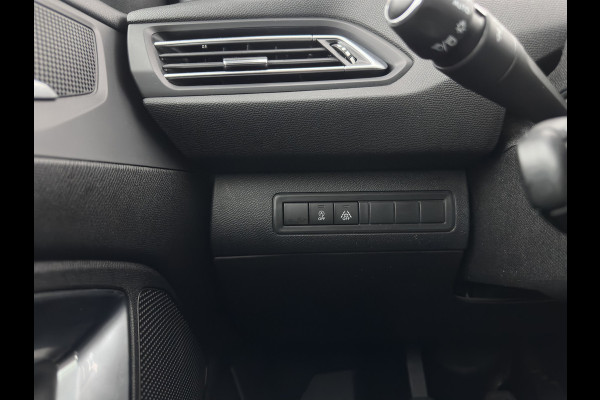 Peugeot 308 SW 1.5 BlueHDi Blue Lease Premium (INCL.BTW) *PANO | LEATHER-MICROFIBRE | FULL-LED | DENON-AUDIO | BLIND-SPOT | SPORT-SEATS | NAVI-FULLMAP | KEYLESS | DAB | LANE-ASSIST | CAMERA | ECC | CARPLAY | PDC | 17''ALU*
