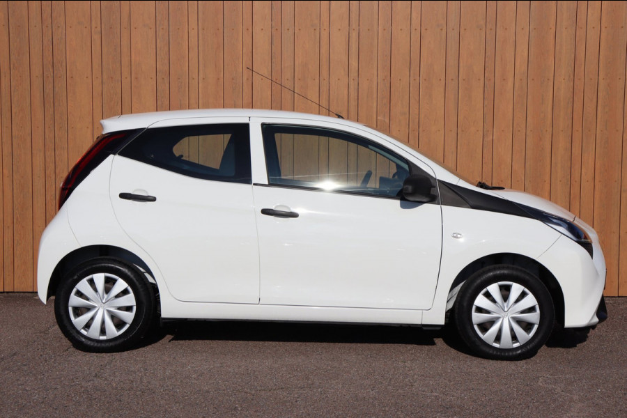 Toyota Aygo 1.0 VVT-i x-fun Org.NL