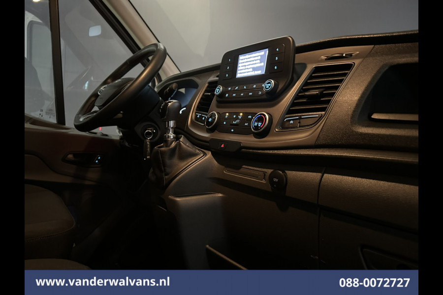 Ford Transit 2.0 TDCI 155pk Bakwagen 225cm Hoog Laadklep Euro6 Airco | 1050kg laadvermogen | Camera | Cruisecontrol | Verwarmde voorruit Bijrijdersbank